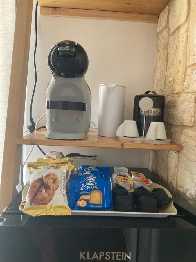Wanderlust House Hotell Bari Eksteriør bilde