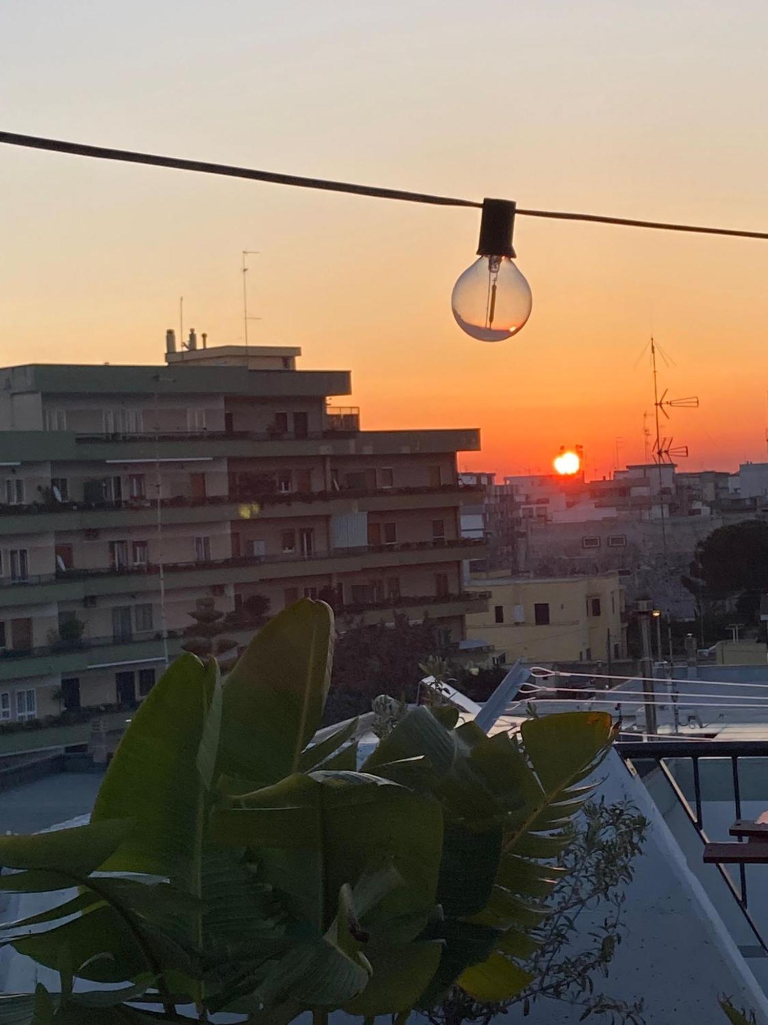 Wanderlust House Hotell Bari Eksteriør bilde