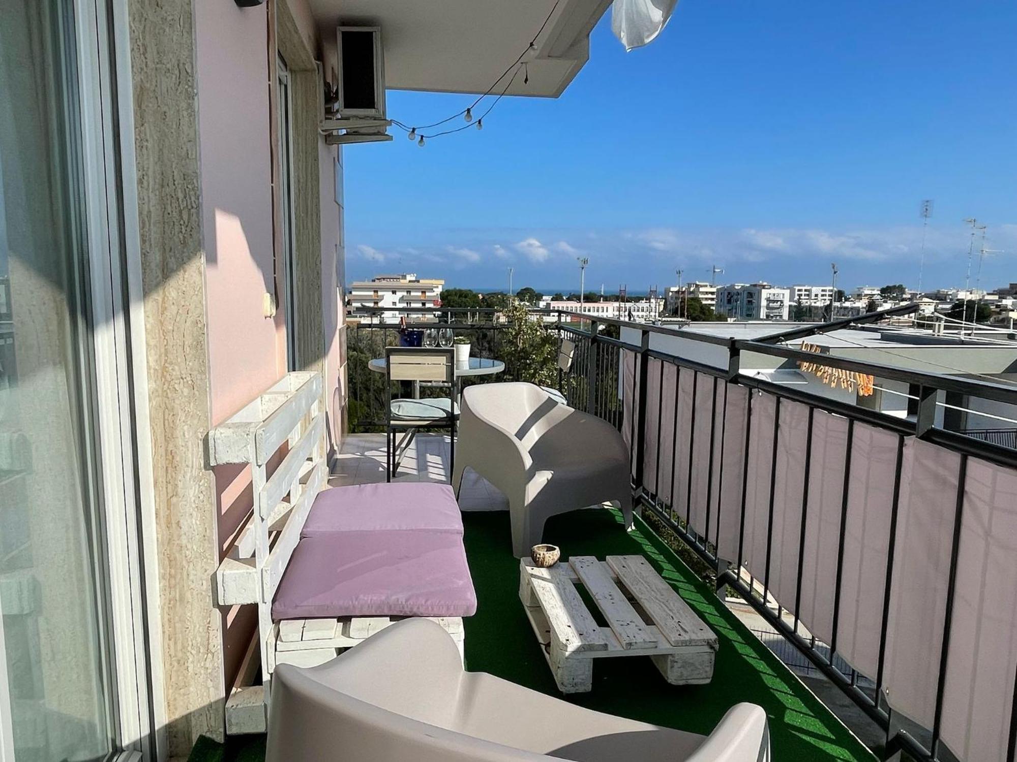 Wanderlust House Hotell Bari Eksteriør bilde